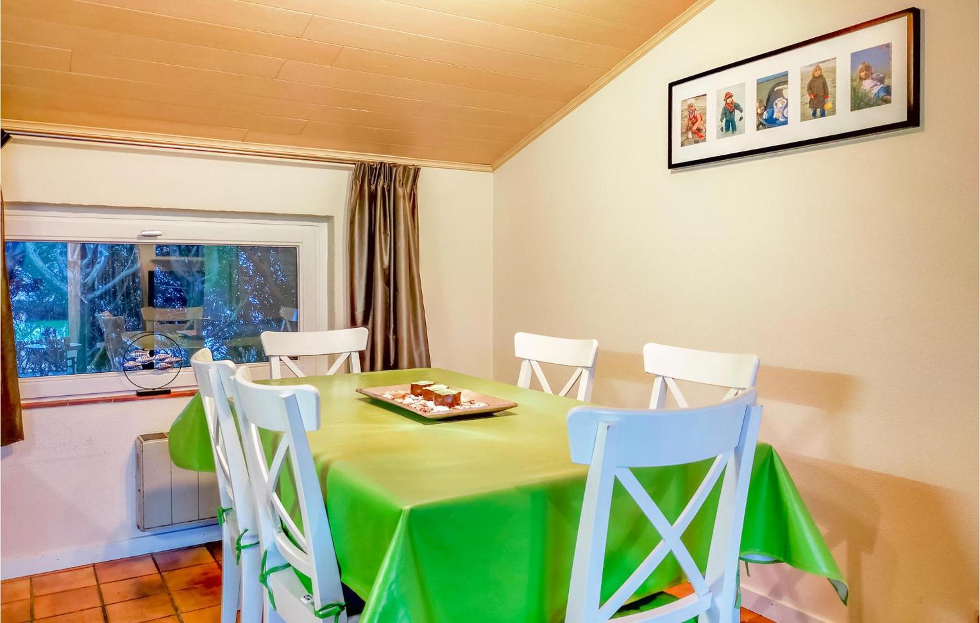 3 Bedroom Awesome Home In Oostduinkerke Εξωτερικό φωτογραφία